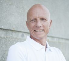 Leif Østergaard